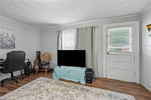 809 Arthur Ave, High Point, NC 27263 - Photo 5