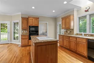 1148 Town N Country Dr, Wilkesboro, NC 28697 - Photo 13