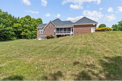 1148 Town N Country Drive, Wilkesboro, NC 28697 - Photo 39