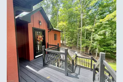 128 Hillside Lane, Jefferson, NC 28640 - Photo 9