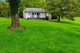 1074 Mulberry Mill Rd, North Wilkesboro, NC 28659 - Photo 3