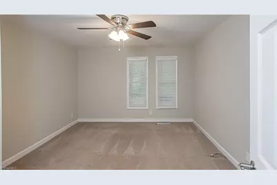 5605 Buckhorn Road, Winston-Salem, NC 27104 - Photo 11