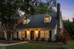 41 Fountain Manor Dr, Greensboro, NC 27405 - Photo 3
