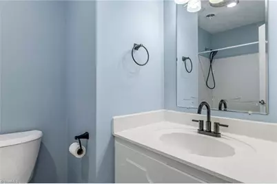 3931 Manila Road, Greensboro, NC 27406 - Photo 23