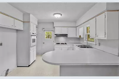 5718 Lauderdale Road, Browns Summit, NC 27214 - Photo 11
