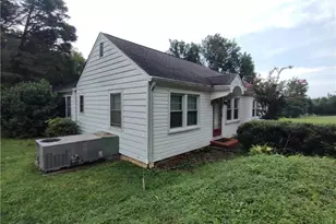 1125 Jonestown Rd, Winston-Salem, NC 27103 - Photo 3