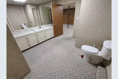 1125 Jonestown Road, Winston-Salem, NC 27103 - Photo 29