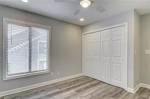 1518 Benjamin Pkwy, Greensboro, NC 27408 - Photo 25