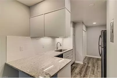 1518 Benjamin Parkway #D, Greensboro, NC 27408 - Photo 11