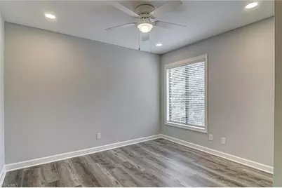 1518 Benjamin Parkway #D, Greensboro, NC 27408 - Photo 23
