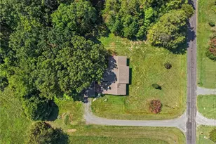 801 Woodard Dr, Whitsett, NC 27377 - Photo 29