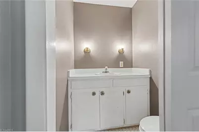 801 Woodard Drive, Whitsett, NC 27377 - Photo 19