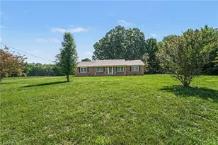 801 Woodard Dr, Whitsett, NC 27377 - Photo 31