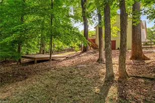 6409 Spyglass Dr, Greensboro, NC 27410 - Photo 45