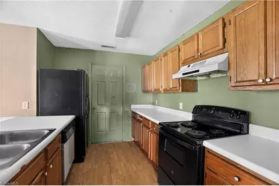 2606 Vestal Street, Greensboro, NC 27406 - Photo 9