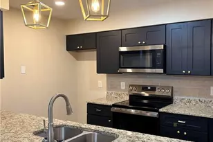 14 Spring Chapel Ct, Greensboro, NC 27455 - Photo 3