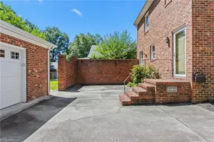 609 Central Ave, Burlington, NC 27215 - Photo 27