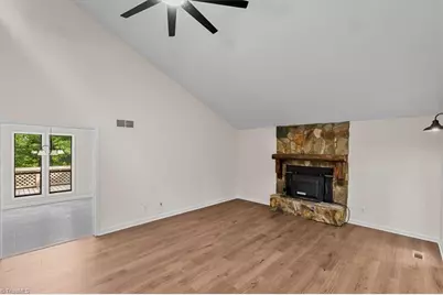 4424 Cooper Cove Road, Winston-Salem, NC 27127 - Photo 9