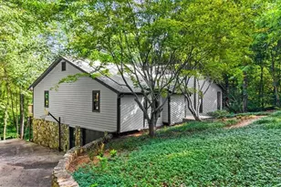 4424 Cooper Cove Rd, Winston-Salem, NC 27127 - Photo 5