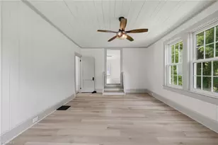 1115 Trogdon St, North Wilkesboro, NC 28659 - Photo 31
