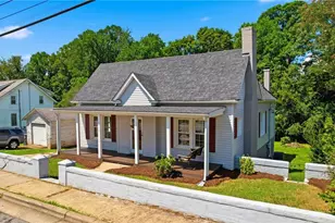 1115 Trogdon St, North Wilkesboro, NC 28659 - Photo 3