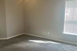 5008 Lawndale Dr, Greensboro, NC 27455 - Photo 7