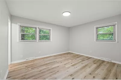 2205 Hathaway Drive, Greensboro, NC 27408 - Photo 17