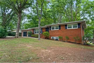 2205 Hathaway Drive, Greensboro, NC 27408 - Photo 47