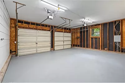 2205 Hathaway Drive, Greensboro, NC 27408 - Photo 27