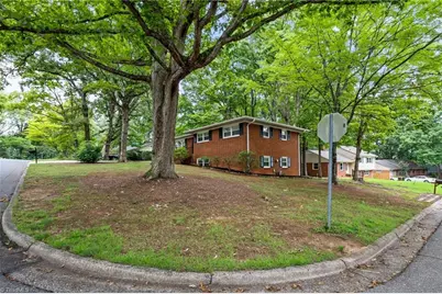 2205 Hathaway Drive, Greensboro, NC 27408 - Photo 3