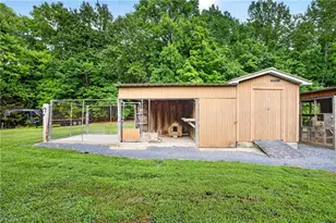 7047 High Pine Church Road, Asheboro, NC 27205 - Photo 25