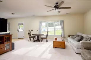 104 Edgewood Ct, Archdale, NC 27263 - Photo 11
