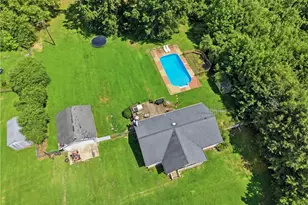 2843 Holyfield Rd, Elon, NC 27244 - Photo 3