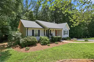 1035 Trinity Place Rd, Tobaccoville, NC 27050 - Photo 3