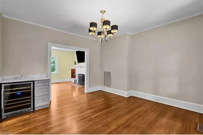 300 Warren Street, Greensboro, NC 27403 - Photo 17
