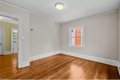 300 Warren Street, Greensboro, NC 27403 - Photo 21