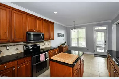 2525 Brook Stone Drive, Clemmons, NC 27012 - Photo 9