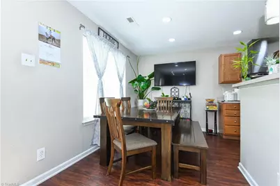 14 Forestglade Drive, Greensboro, NC 27406 - Photo 11