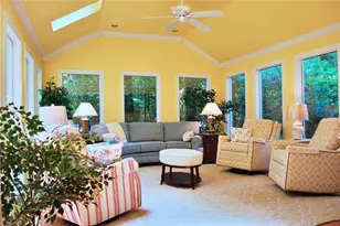 2062 Nottingham Ln, Burlington, NC 27215 - Photo 5