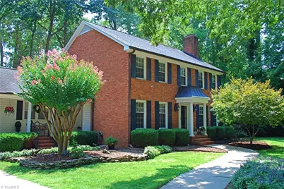 2062 Nottingham Lane, Burlington, NC 27215 - Photo 9