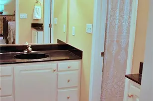 2062 Nottingham Ln, Burlington, NC 27215 - Photo 25