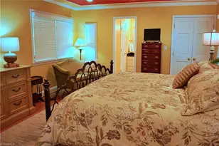 2062 Nottingham Ln, Burlington, NC 27215 - Photo 7