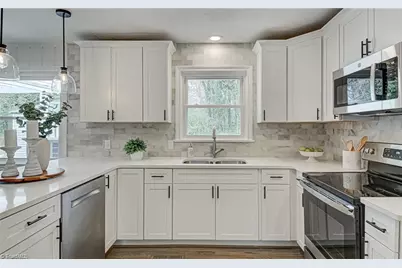 1145 Twin Oak Drive, Winston-Salem, NC 27105 - Photo 3