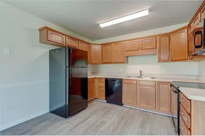 5811 Sycamore Glen Road, Greensboro, NC 27405 - Photo 11