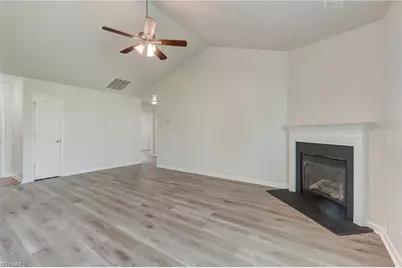 5811 Sycamore Glen Road, Greensboro, NC 27405 - Photo 7