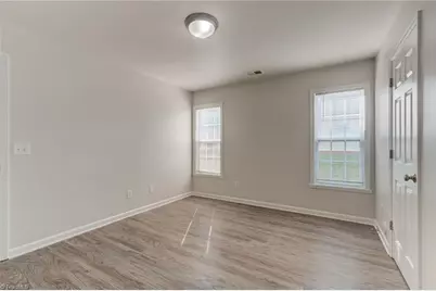 5811 Sycamore Glen Road, Greensboro, NC 27405 - Photo 15