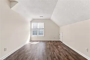 4902 Heritage Woods Ct, Greensboro, NC 27407 - Photo 23