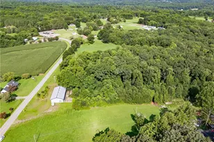 1849 Old Stage Rd, Yadkinville, NC 27055 - Photo 25
