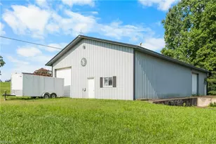 1849 Old Stage Rd, Yadkinville, NC 27055 - Photo 3