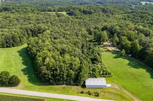 1849 Old Stage Rd, Yadkinville, NC 27055 - Photo 23
